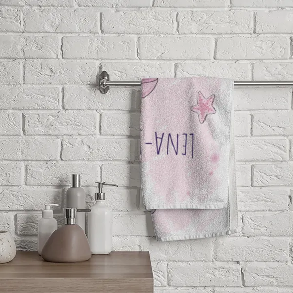 Handtuch mit Namen personalisierbar - personalisiertes Namens-Handtuch - Kinderhandtuch mit Wunschtext - Meerjungfrau