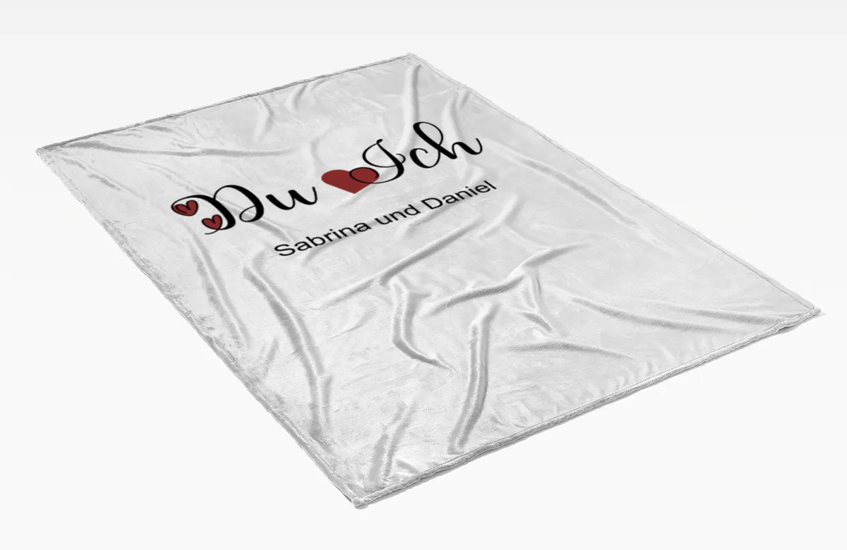 Kuscheldecke Du Ich mit Herzen - mit Namen personalisierbar - Geschenkidee für Verliebte, Valentinstag Text Herzen 140 x 200 cm