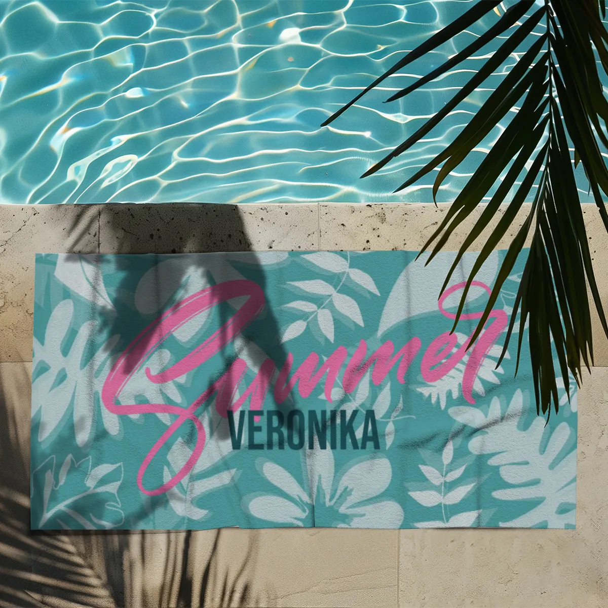Badetuch Summer mit tropischen Blättern - mit Namen personalisierbar - personalisiertes Namensbadetuch - Strandtuch Sommer mit Namen - Summerleaves