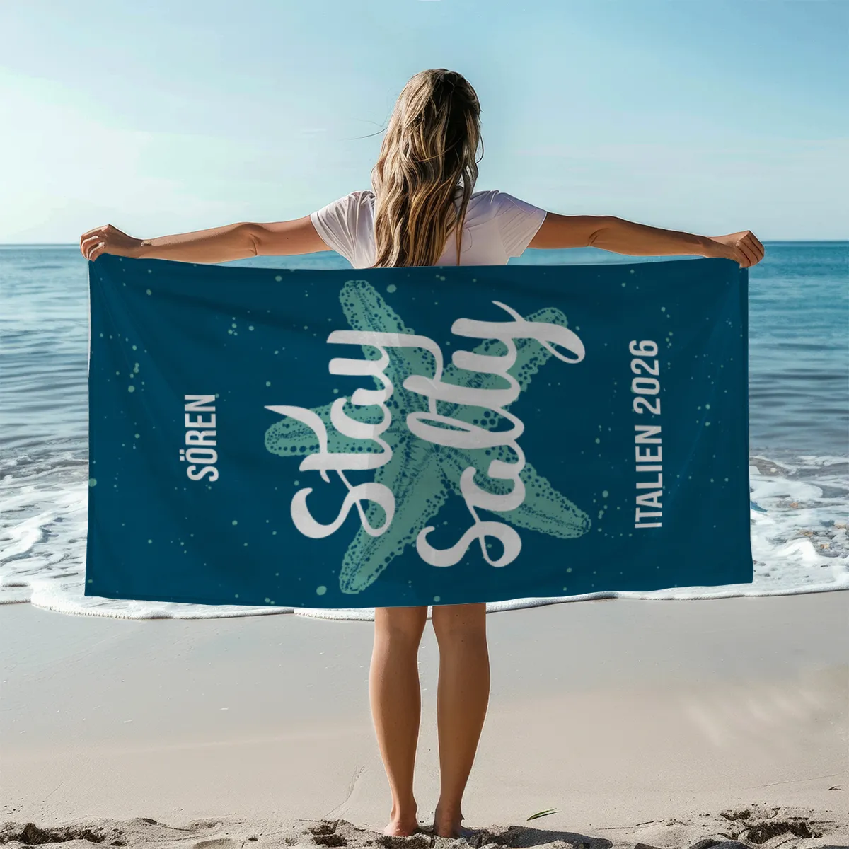 Badetuch Sommer - mit Namen personalisierbar - personalisiertes Namens-Badetuch - Strandtuch mit Wunschtext - Stay Salty