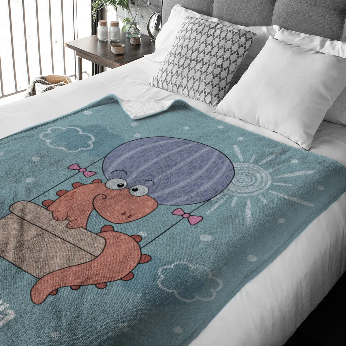 Babydecke mit Namen personalisierbar, Kuscheldecke, Namensdecke mit niedlichem Tiermotiv, Geschenkidee Geburtstag Motiv Luftfahrer Dino 75 x 100 cm
