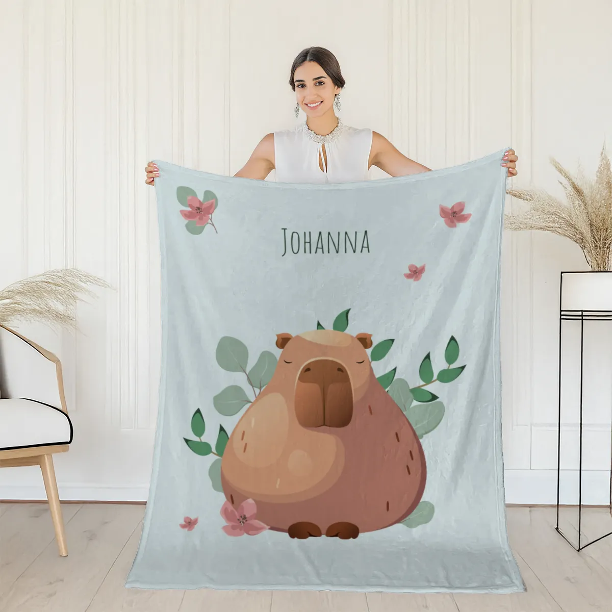 Wohndecke mit Namen personalisierbar, Kuscheldecke, niedliche Namensdecke mit Capybara, Geschenkidee Geburtstag Motiv Capy Wintermütze 140 x 200 cm