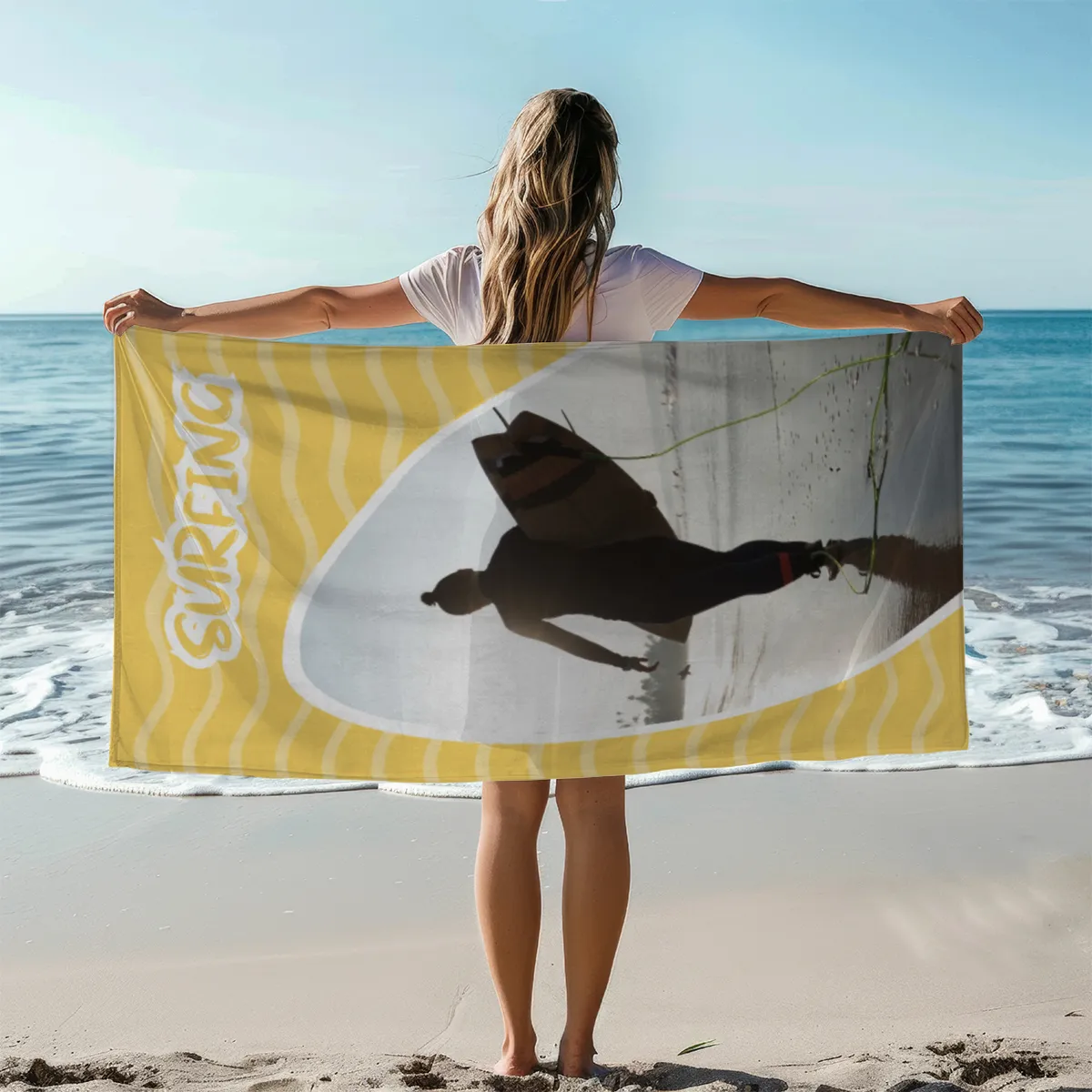Strandtuch gelb im Surfbrett-Look - mit Foto personalisierbar - Foto-Badetuch - Geschenkidee Surfer Surfing
