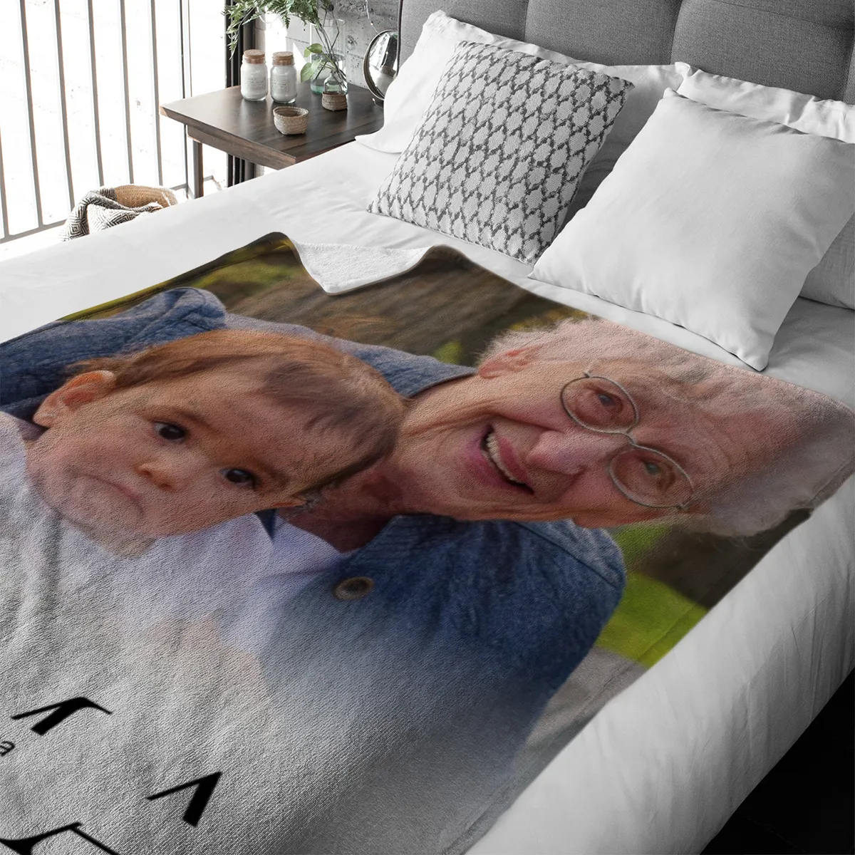 Kuscheldecke Oma 140 x 200 cm - mit Foto und 2 Texten personalisierbar - Fotodecke selbst gestalten - Geschenkidee Muttertag, Geburtstag OMA white