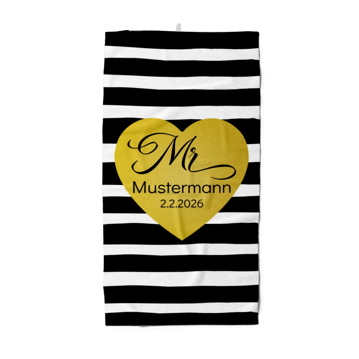 Badetuch mit Namen personalisierbar - personalisiertes Namens-Badetuch - Strandtuch mit Wunschtext - Geschenkidee Hochzeit, Paar - Motiv Misses Heart Stripes